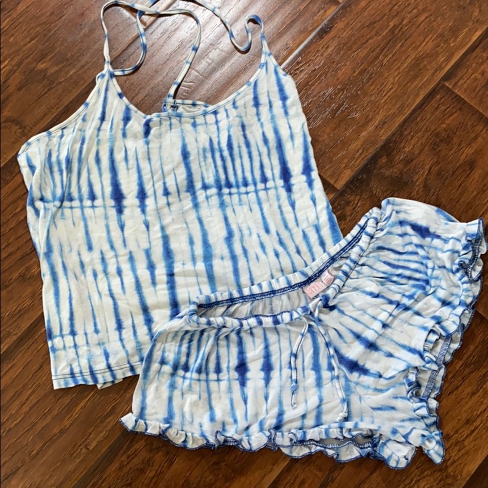 Make + Model Pjs - image 1